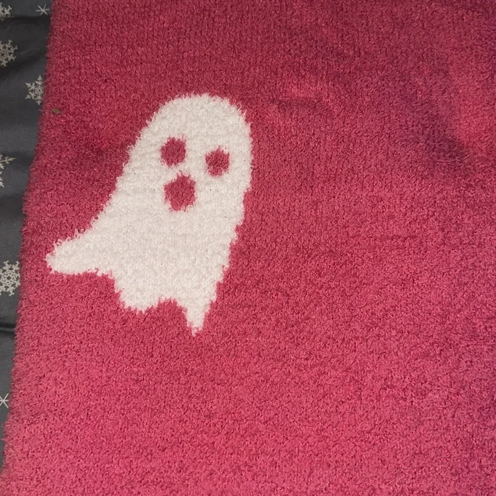 Cupcakes and cashmere Halloween pink ghost reversible blanket
